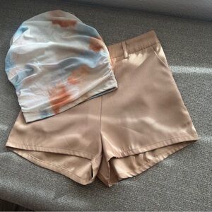 Missguided Beige High-Waist Shorts